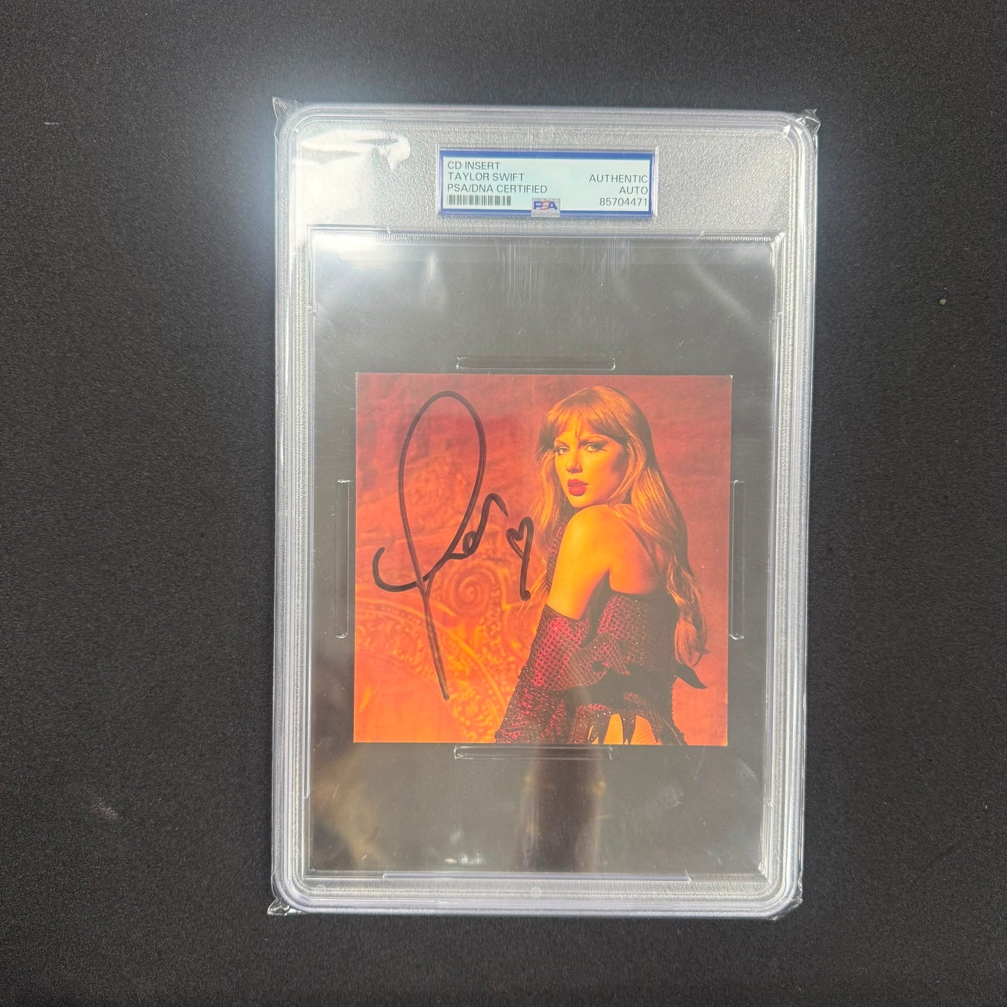 Taylor Swift Authentic 85704471