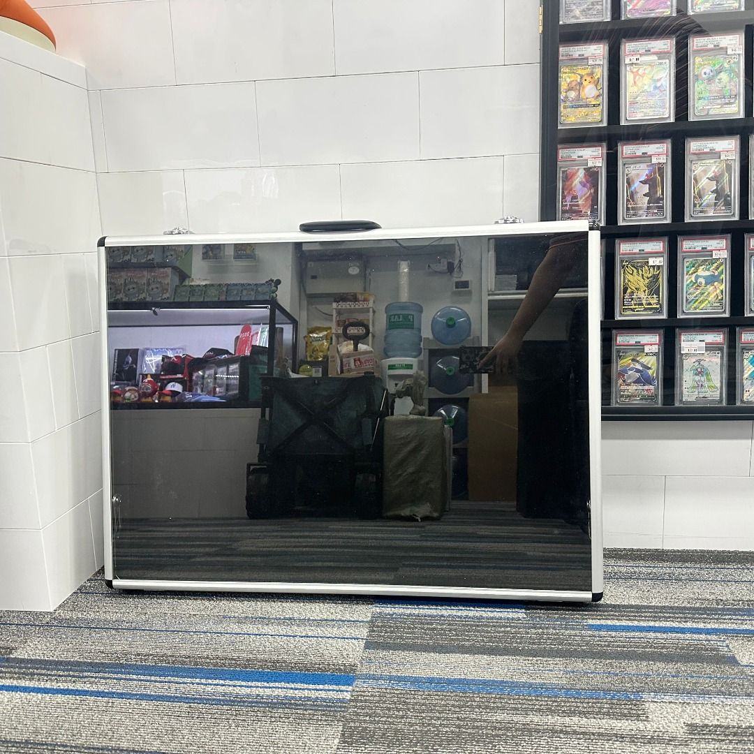 Aluminium Card Display Case
